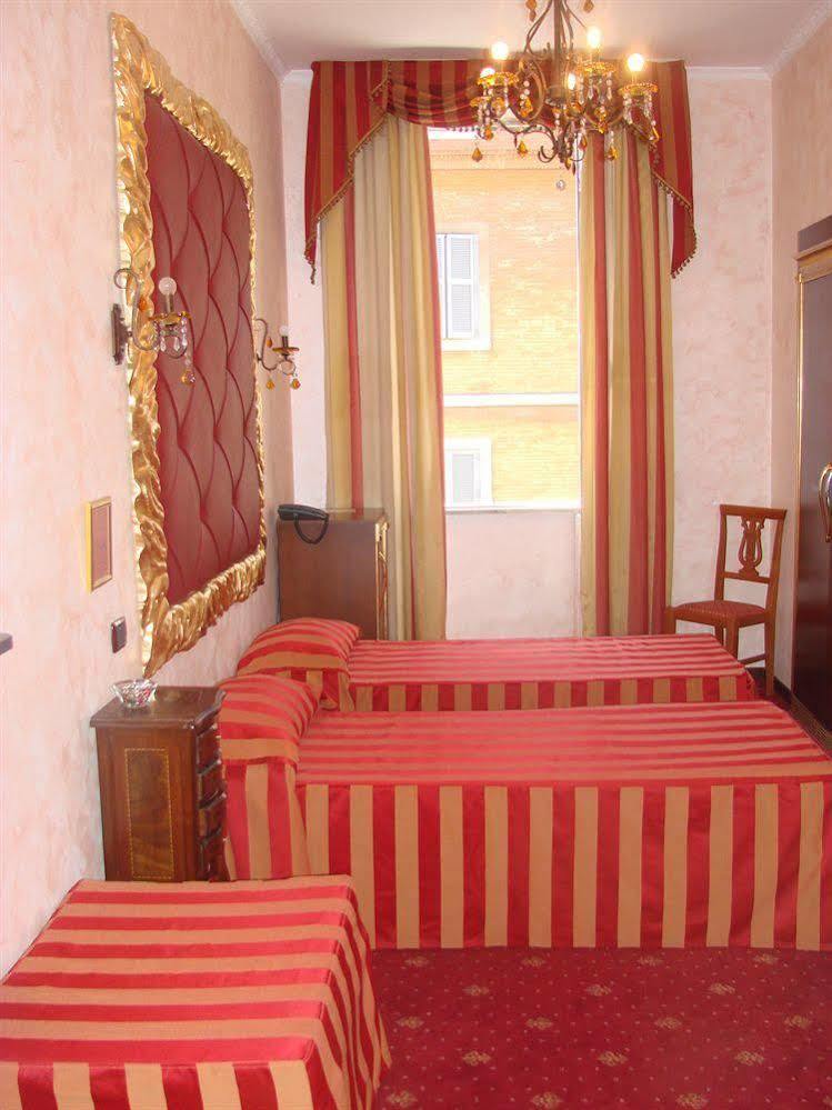 Residenza Vaticana Roma Exterior foto